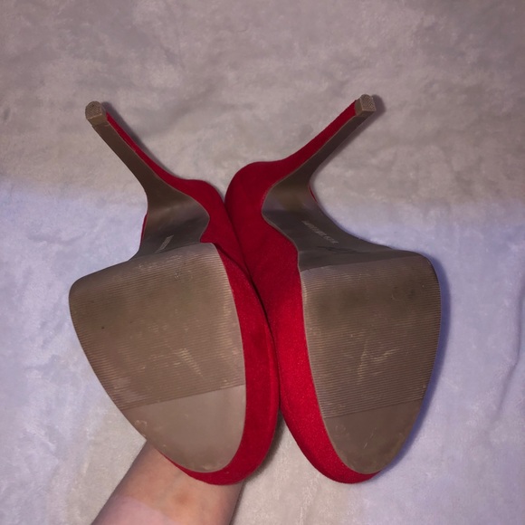 Material girl sexy red heels - Picture 7 of 8